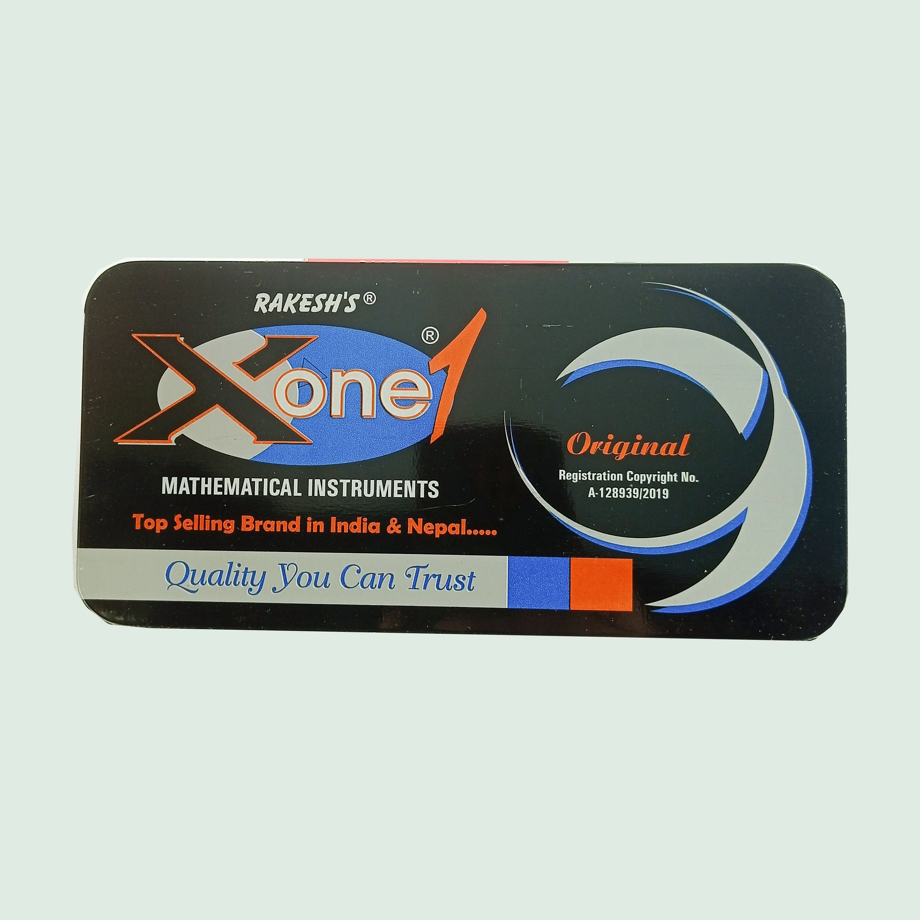 xone1-mathematical-instruments-geo-box